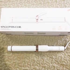 T3 Singlepass 1.25 curling iron
